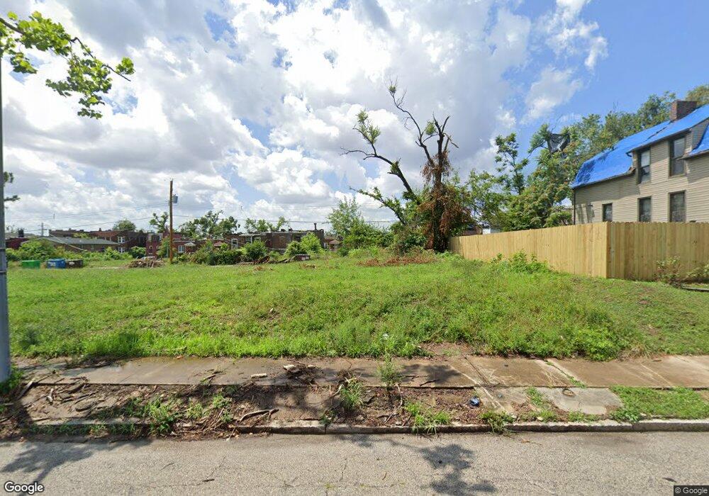 4444 Penrose St, Saint Louis, MO 63115 - photo 1