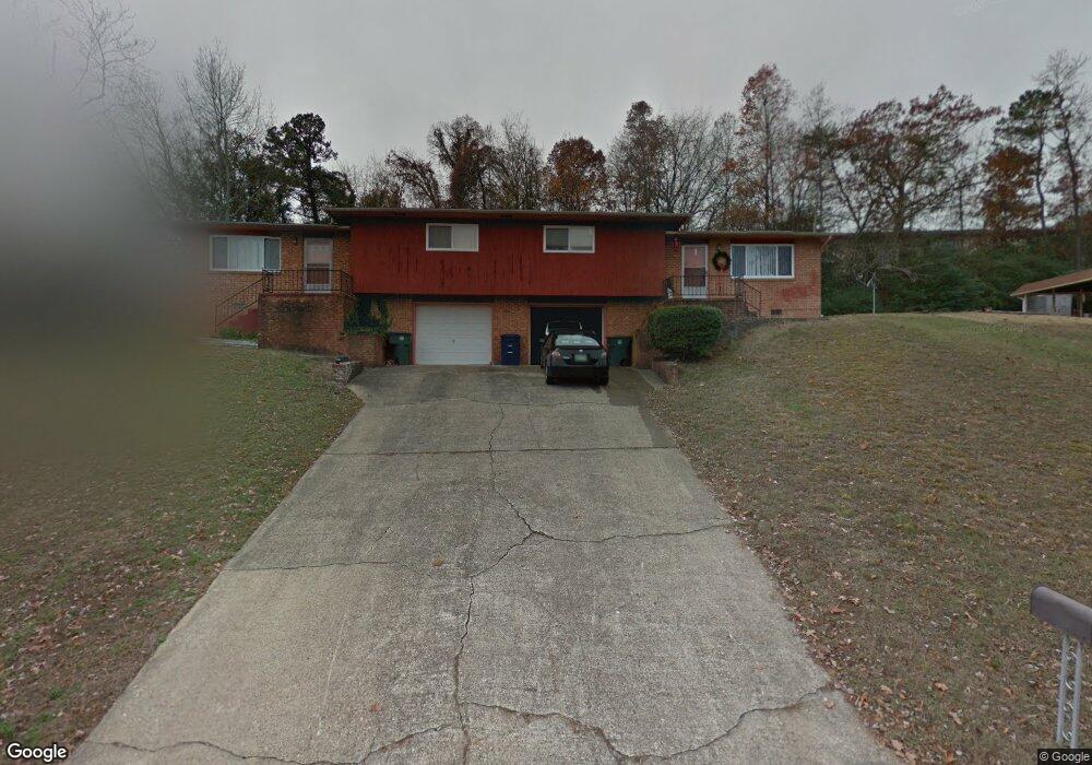 4611 Plaza Hills Ln unit 1, Hixson, TN 37343 - photo 1