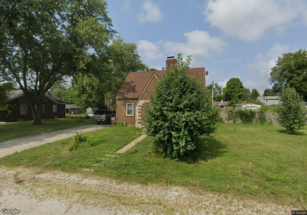 242 Coovert St, Columbus, IN 47201 - photo 1