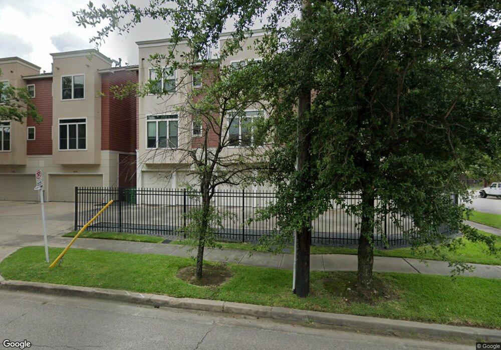 1002 Yale St unit 2, Houston, TX 77008 - photo 1