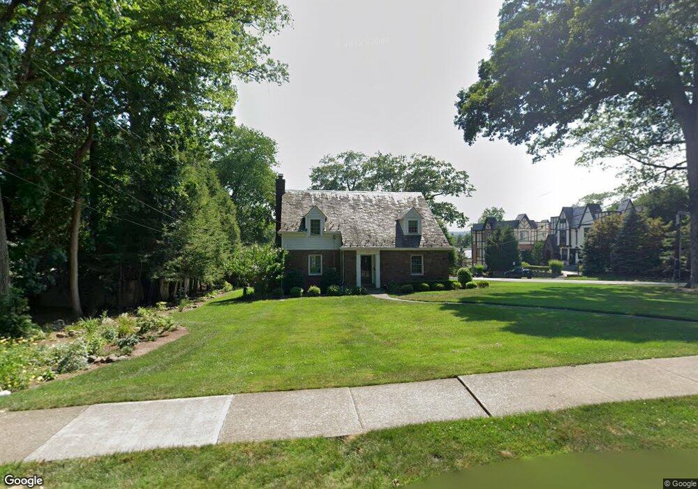 360 W Ridgewood Ave, Ridgewood, NJ 07450 - photo 1