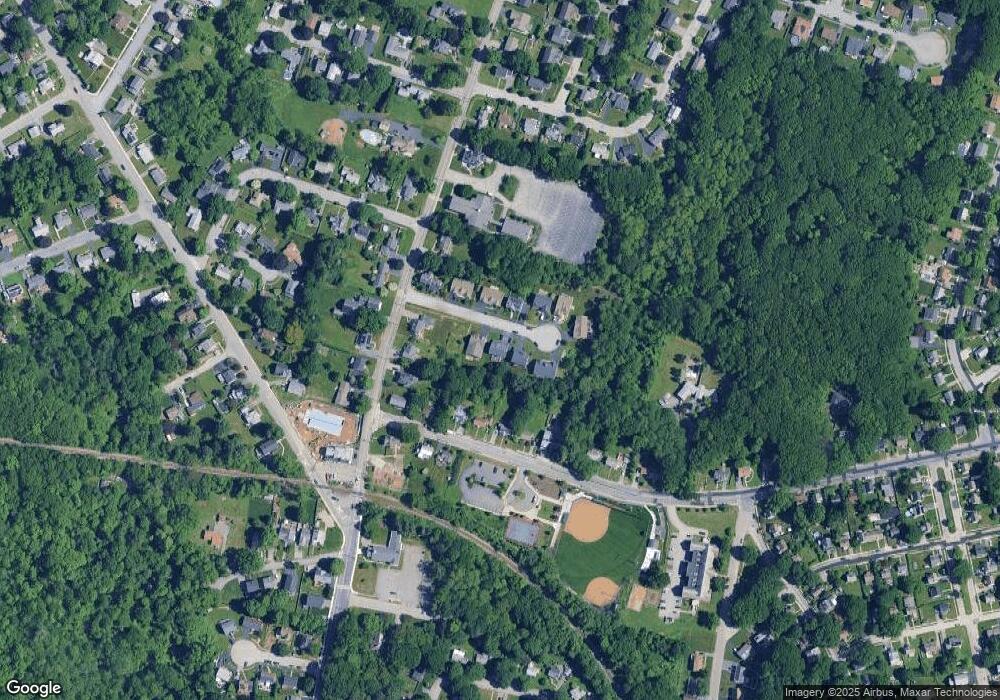 4 Carriage House Ln, Worcester, MA 01606 - photo 1