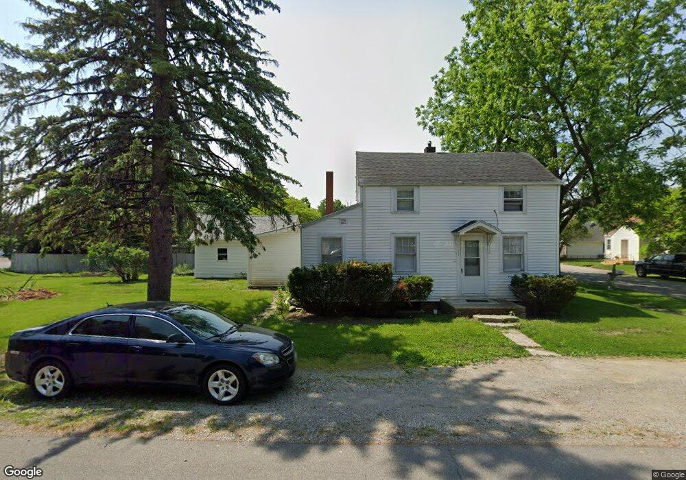 113 W Roe St, Ossian, IN 46777 - photo 1