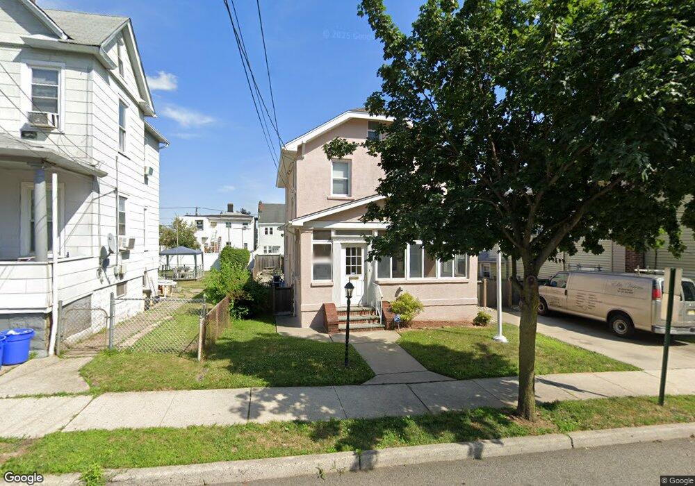 431 2nd St, Carlstadt, NJ 07072 - photo 1