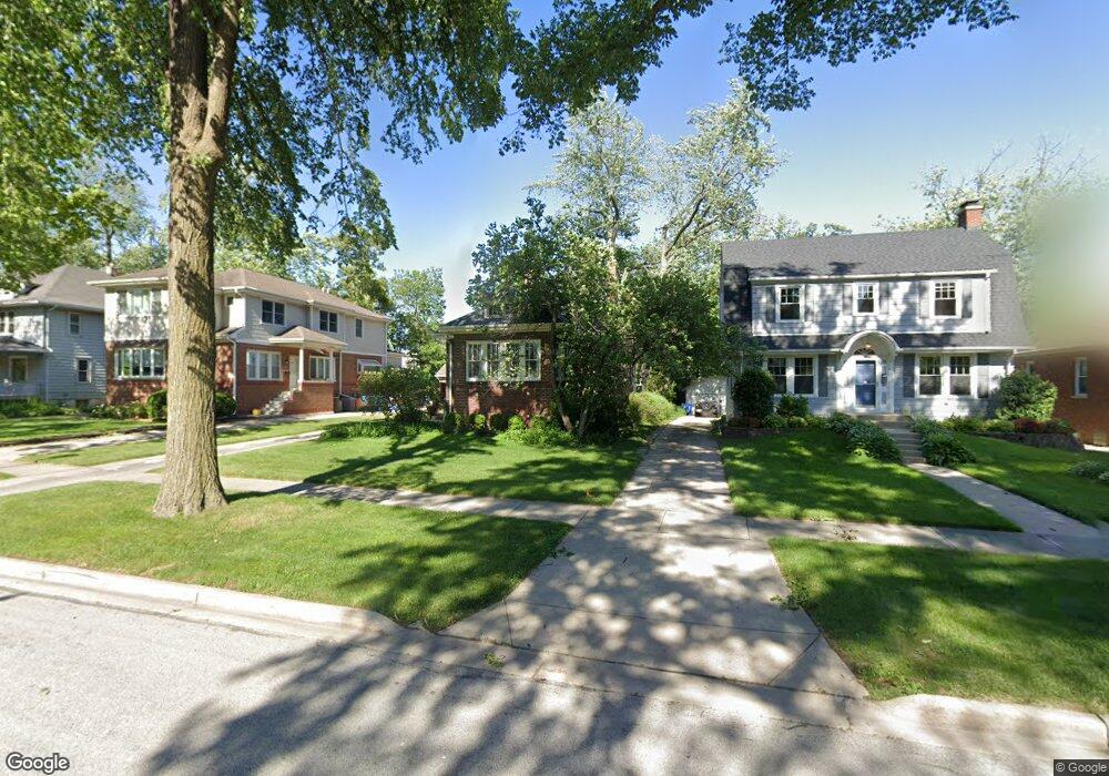 373 N Addison Ave, Elmhurst, IL 60126 - photo 1