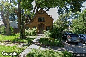 1624 14 1 2 St, Rock Island, IL 61201