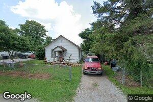 106 N 6th St, Cyril, OK 73029