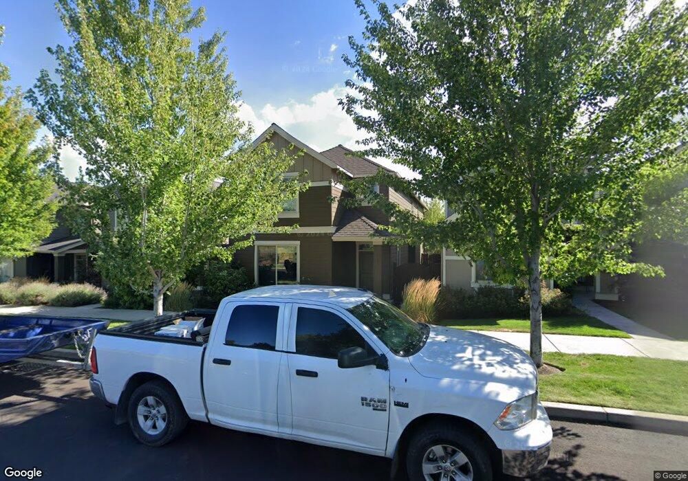 20745 NE Comet Ln, Bend, OR 97701 - photo 1