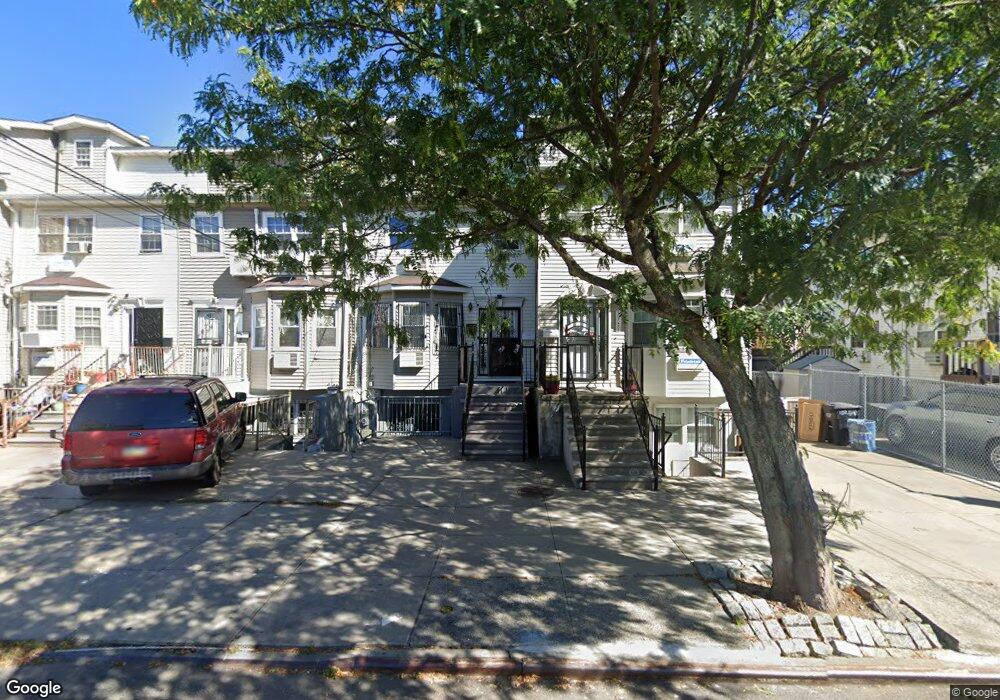 107-49 165th St, Jamaica, NY 11433 - photo 1