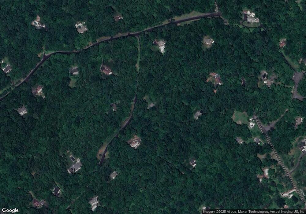 7903 Clifton Hunt Ct, Clifton, VA 20124 - photo 1