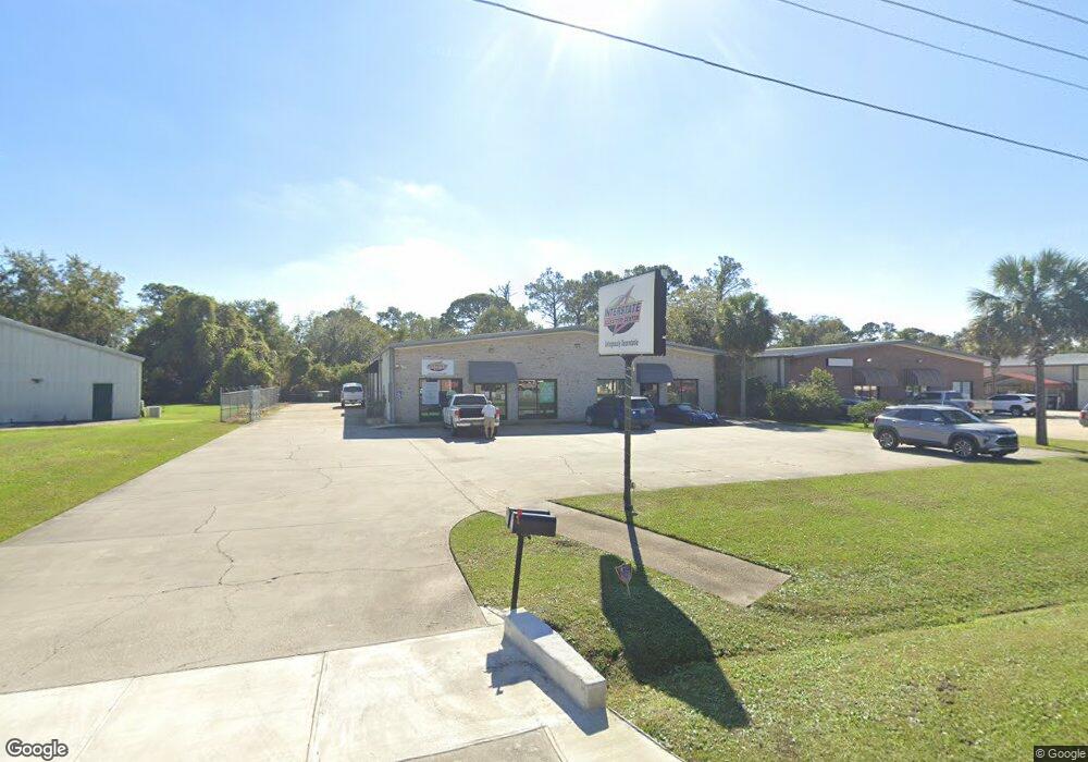 211 Rose Dr, Brunswick, GA 31520 - photo 1