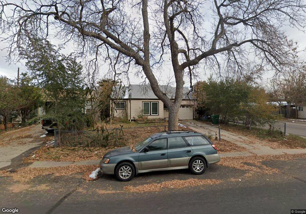 1700 Newark St, Aurora, CO 80010 - photo 1