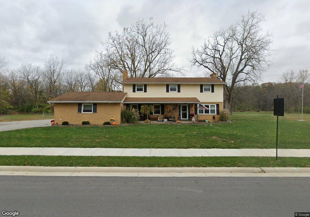 240 E Silver St, Wapakoneta, OH 45895 - photo 1