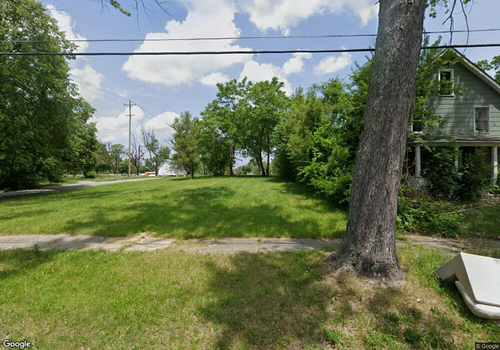 1705 Bennett Ave, Flint, MI 48506 - photo 1