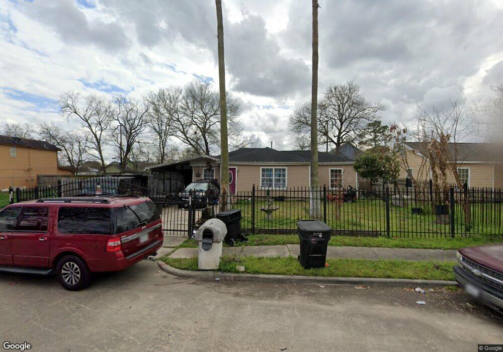 4618 Dewberry St, Houston, TX 77021 - photo 1