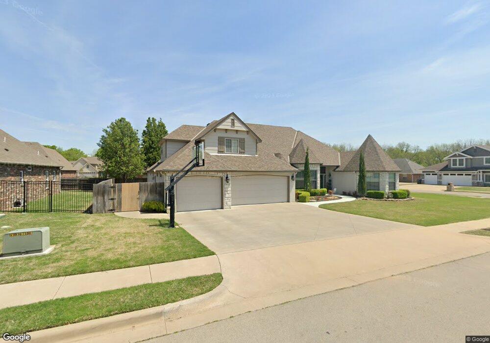3118 Kingston Dr, Bartlesville, OK 74006 - photo 1