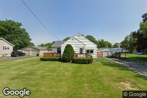 7 W Grant St, Tilton, IL 61833
