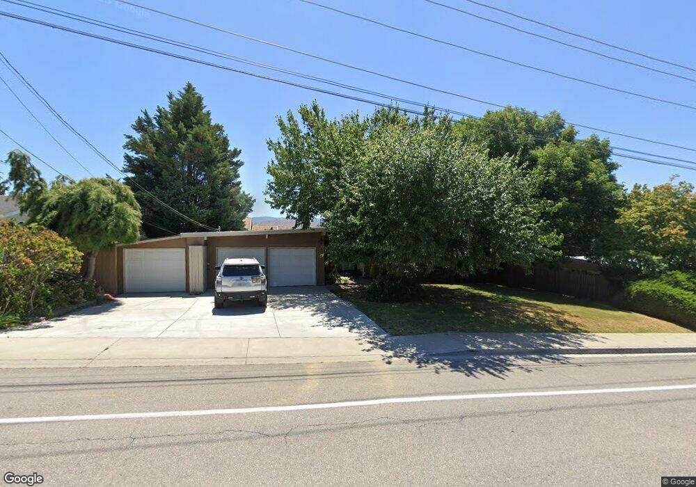 545 15th St NE, East Wenatchee, WA 98802 - photo 1