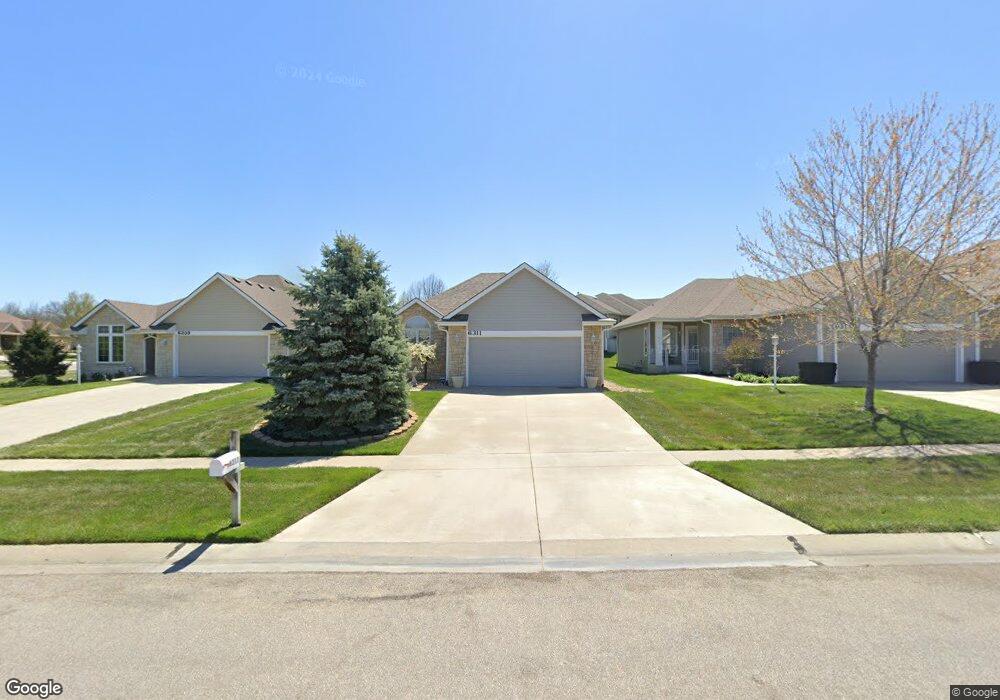 6311 SW Monarch Ct, Topeka, KS 66610 - photo 1