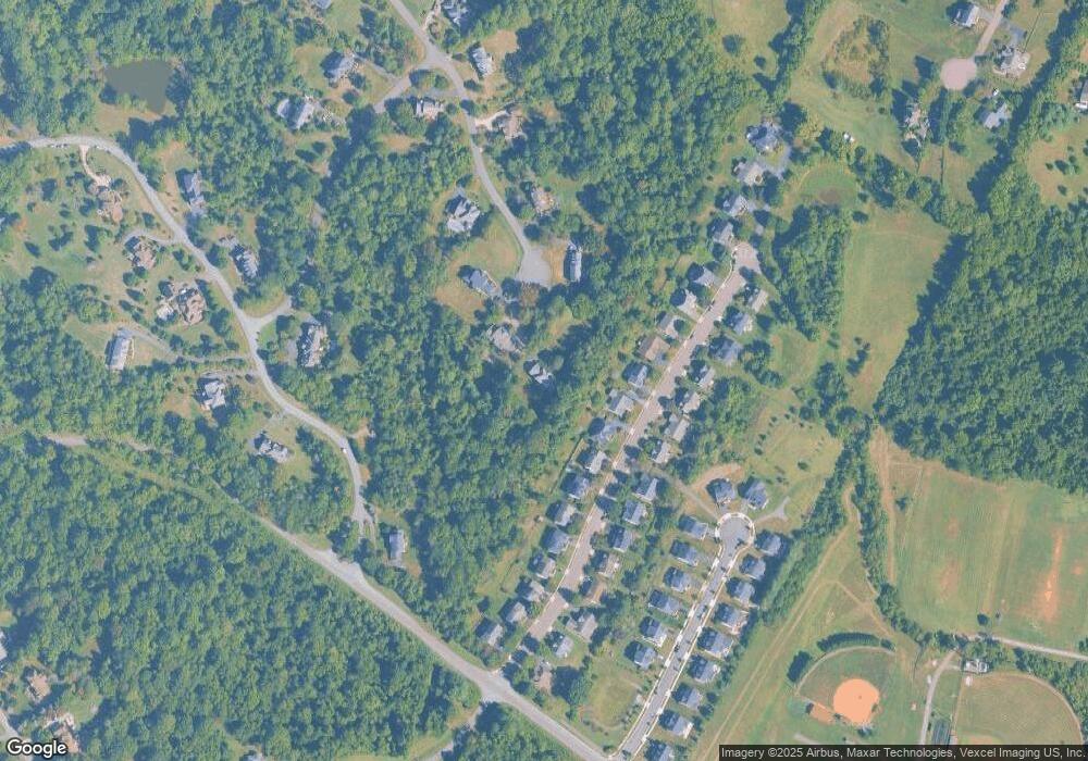 7591 Cannoneer Ct, Warrenton, VA 20186 - photo 1