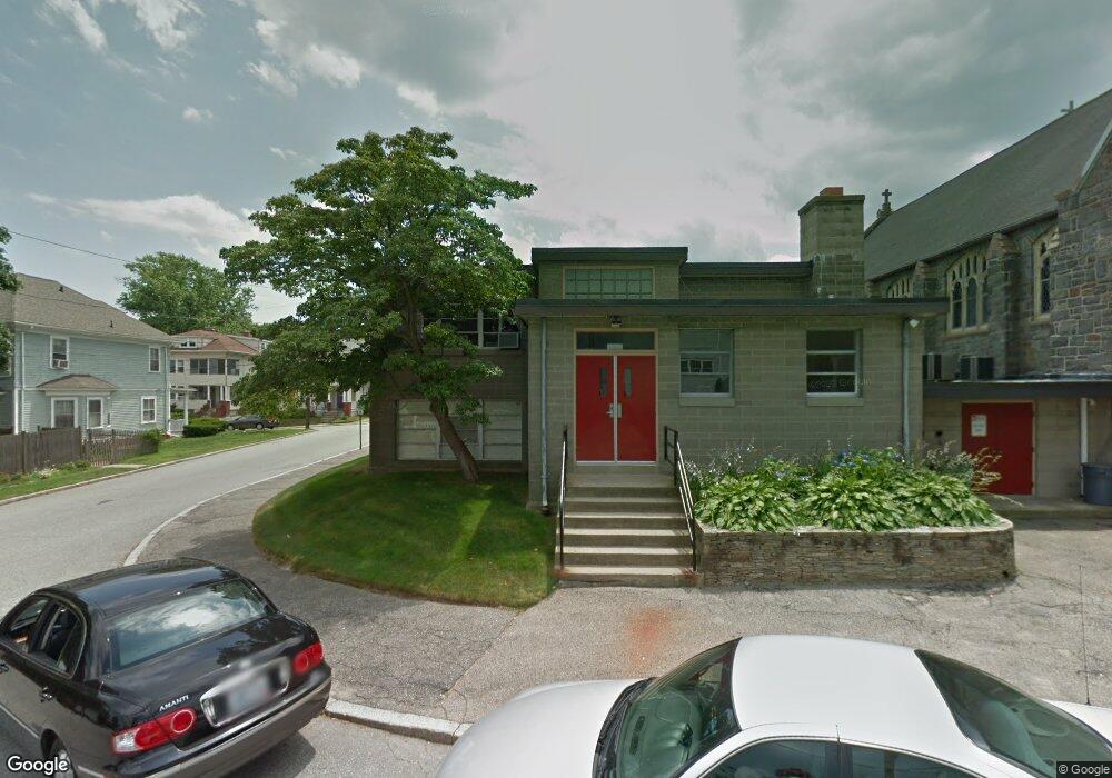 131 Ocean Ave, Cranston, RI 02905 - photo 1