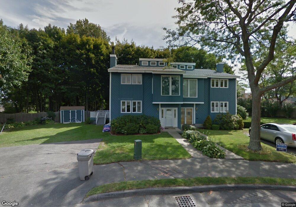 23 Sutton Place, Swampscott, MA 01907 - photo 1