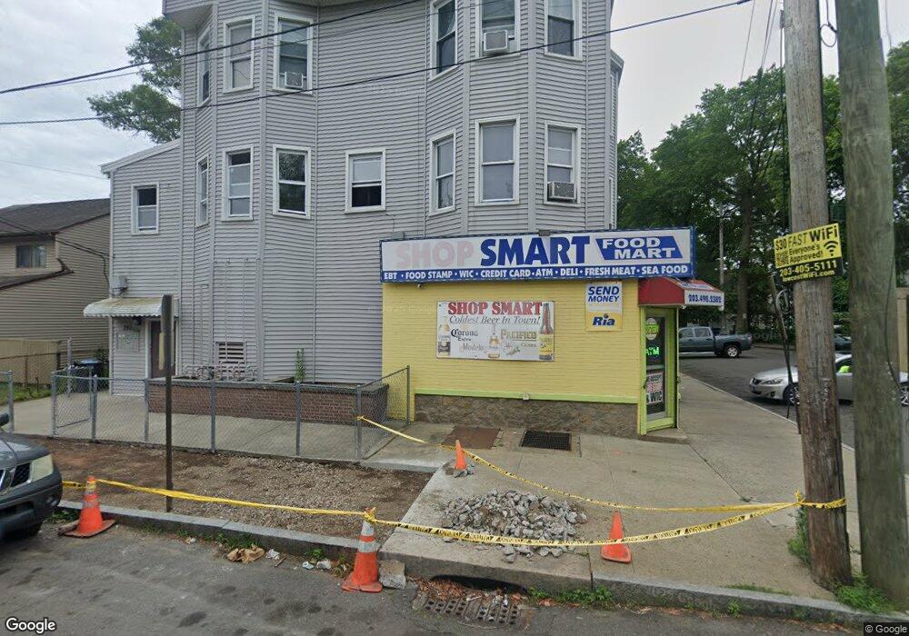 284 Putnam St unit 3R, New Haven, CT 06519 - photo 1