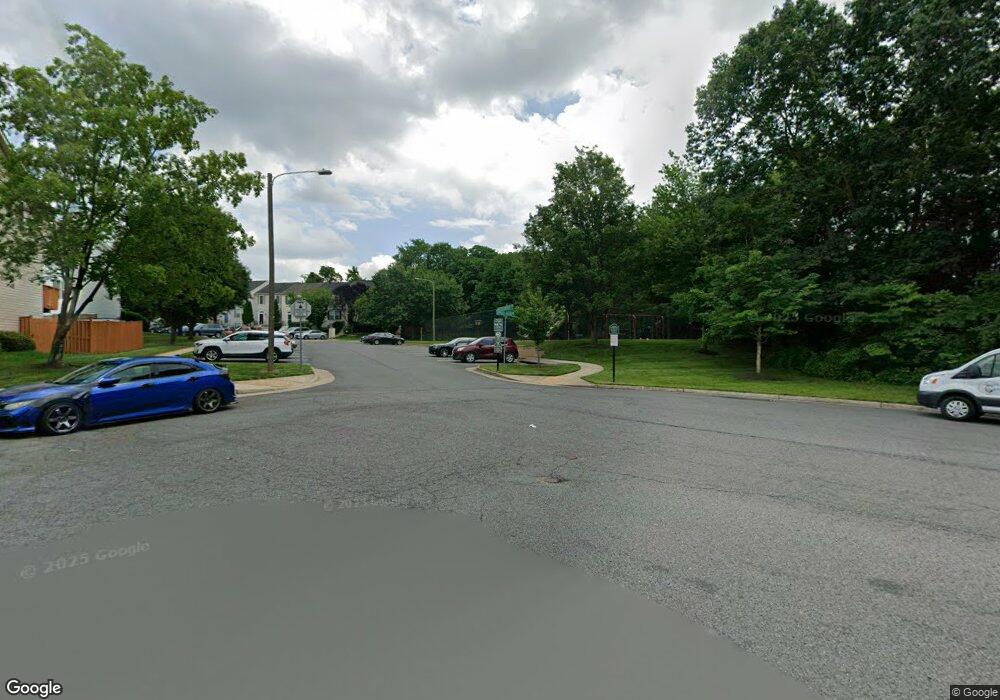 10379 Butternut Cir, Manassas, VA 20110 - photo 1