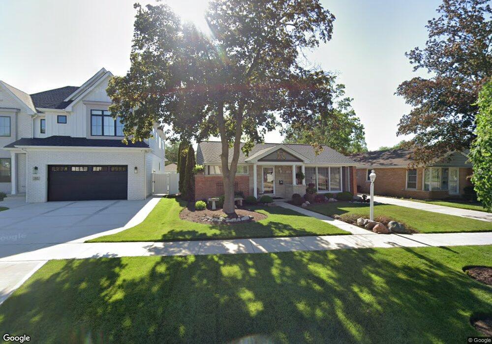 470 N Highview Ave, Elmhurst, IL 60126 - photo 1