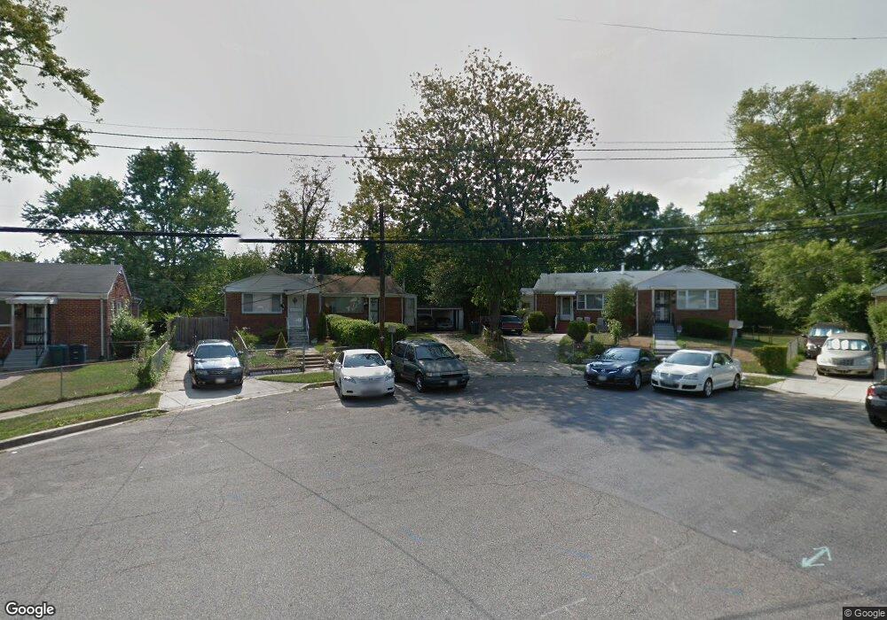 3505 Chadwick Ct, Temple Hills, MD 20748 - photo 1