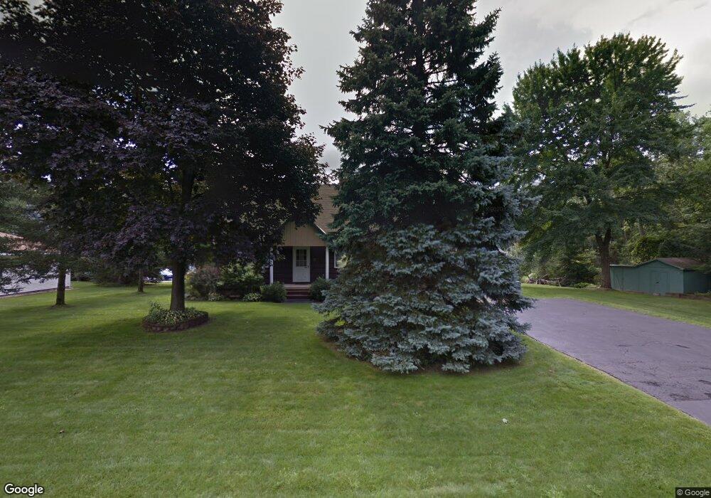 494 St Davids Ln, Schenectady, NY 12309 - photo 1