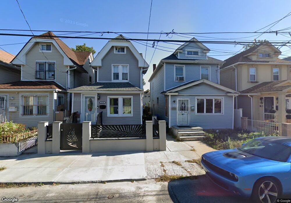 10745 164th St, Jamaica, NY 11433 - photo 1