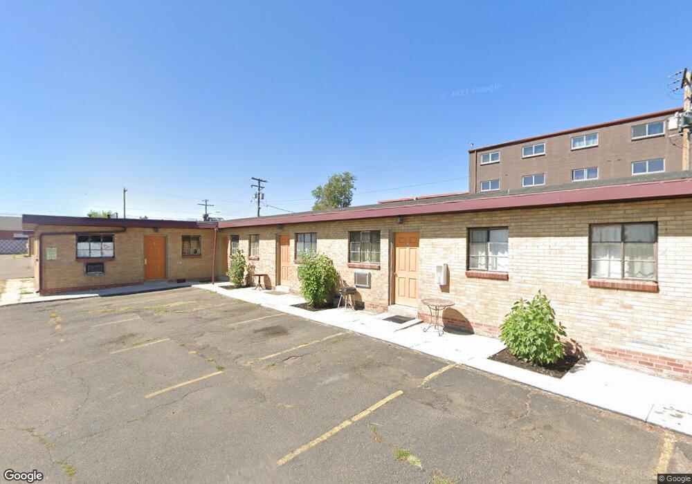 11818 E Colfax Ave, Aurora, CO 80010 - photo 1