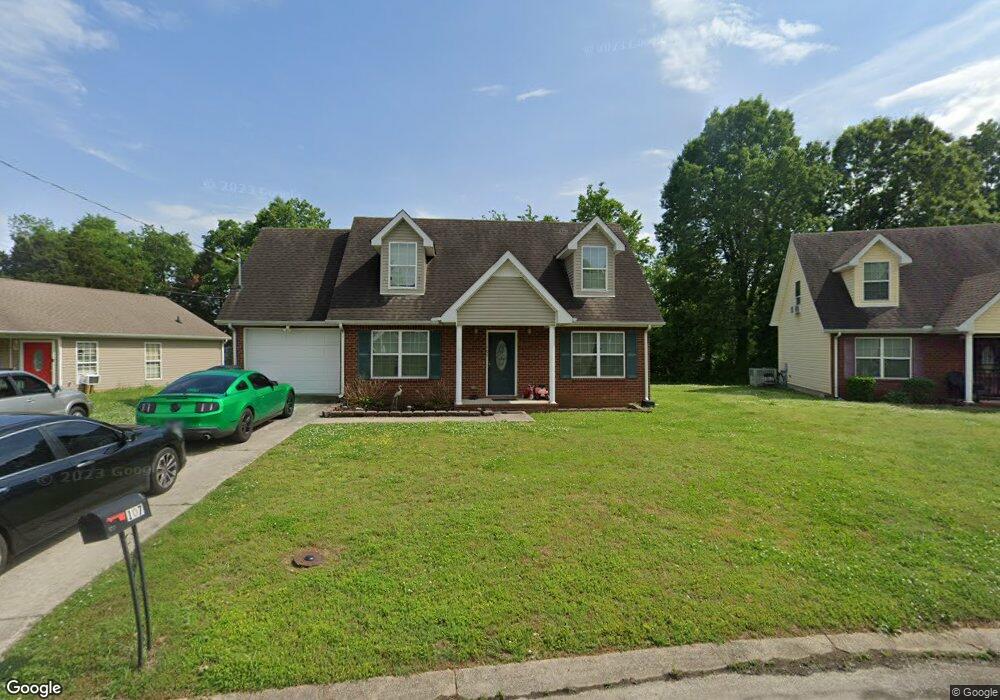 107 Garden Dr, Shelbyville, TN 37160 - photo 1