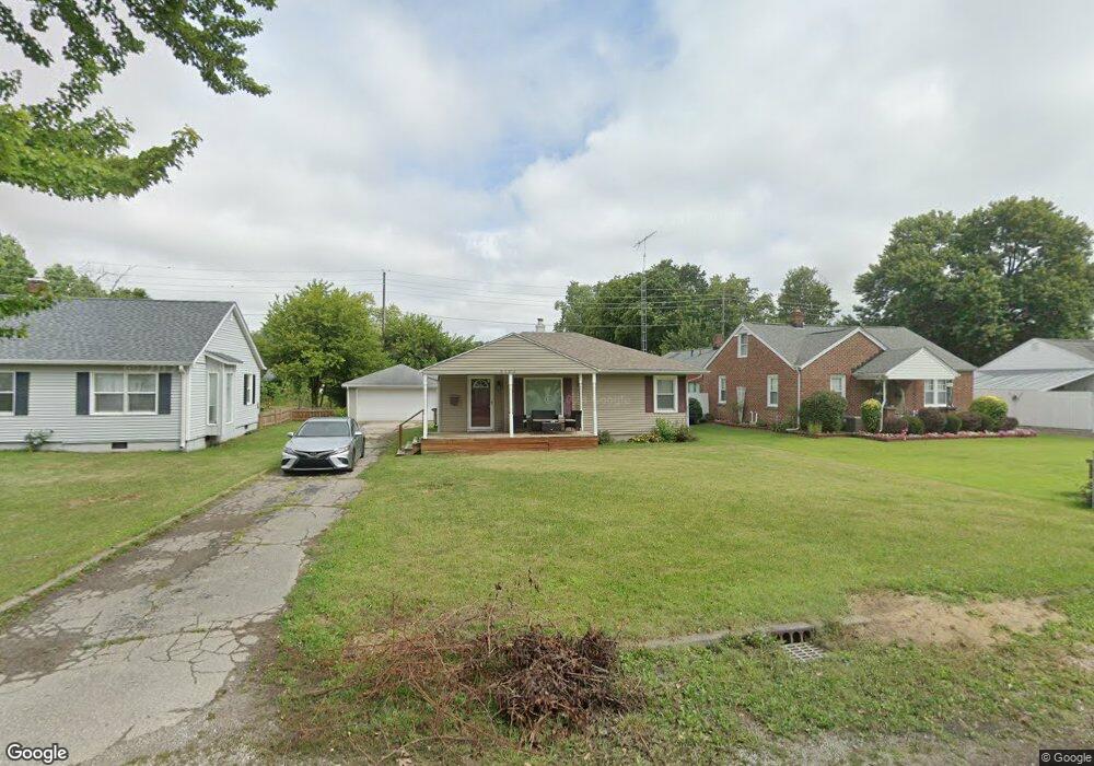 3102 16th St, Columbus, IN 47201 - photo 1