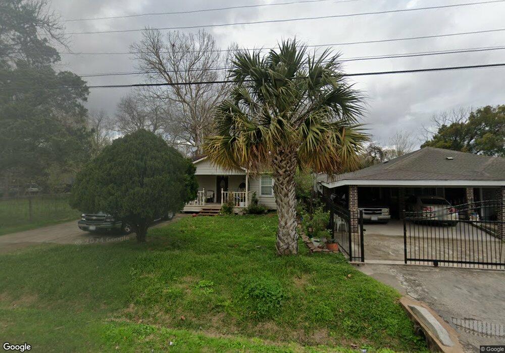 221 Heaney Dr, Houston, TX 77076 - photo 1