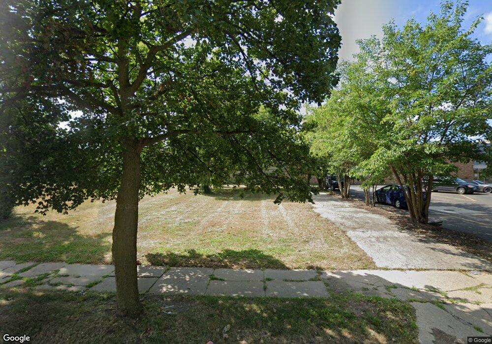 33 W Willow St, Lansing, MI 48906 - photo 1