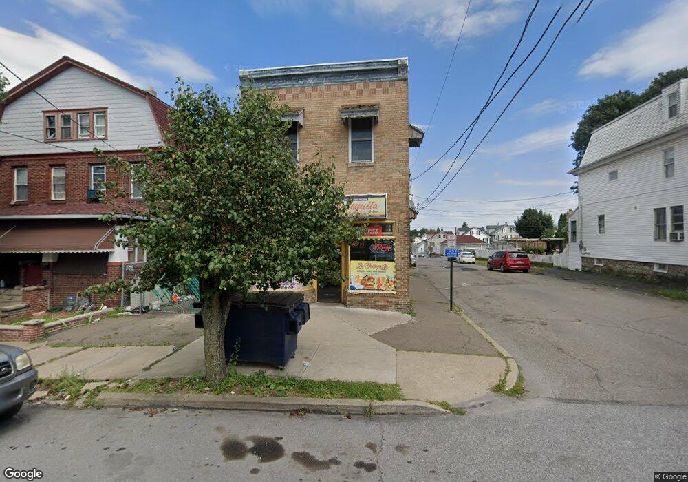 661 Grant St, Hazleton, PA 18201 - photo 1