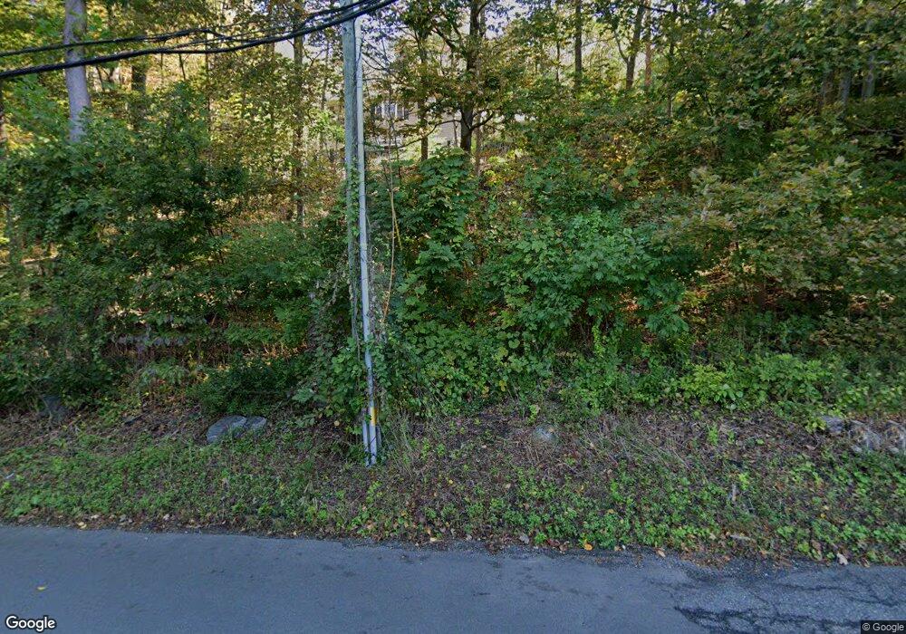 18 Hudson Dr, New Fairfield, CT 06812 - photo 1