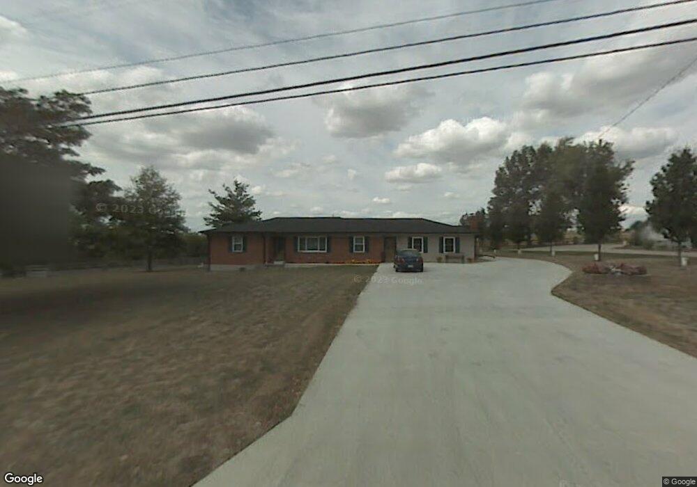 258 Pleasant Hill Dr, Harrodsburg, KY 40330 - photo 1