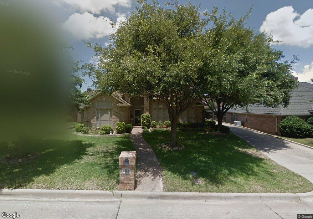 724 Herman Dr, Hurst, TX 76054 - photo 1