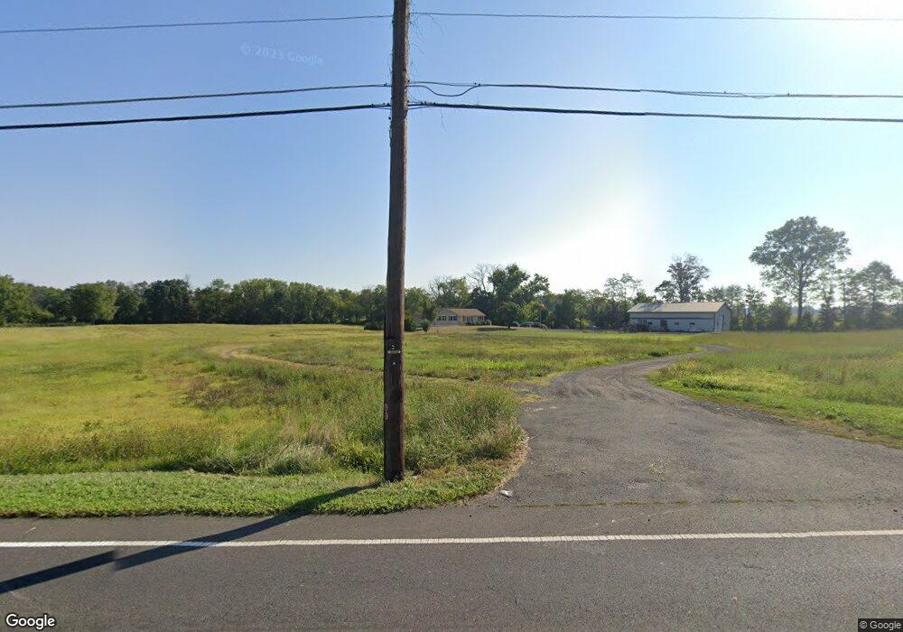 25851 Mount Pleasant Rd, Columbus, NJ 08022 - photo 1