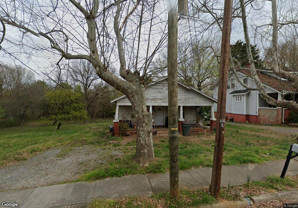 608 Thomas St, Reidsville, NC 27320 - photo 1