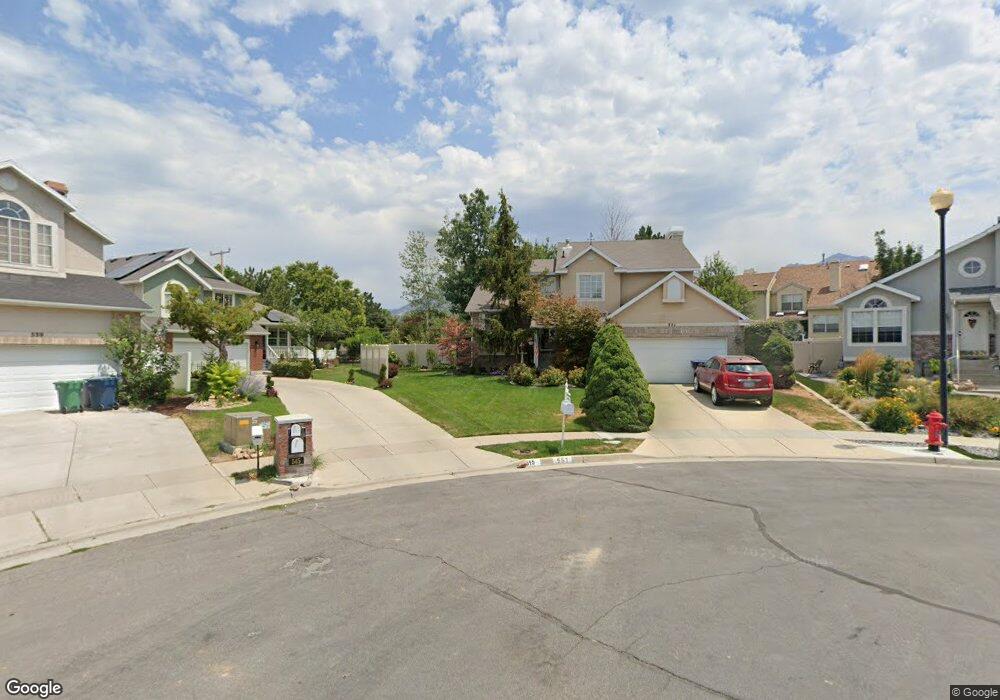 551 E Woodpine Cir, Midvale, UT 84047 - photo 1