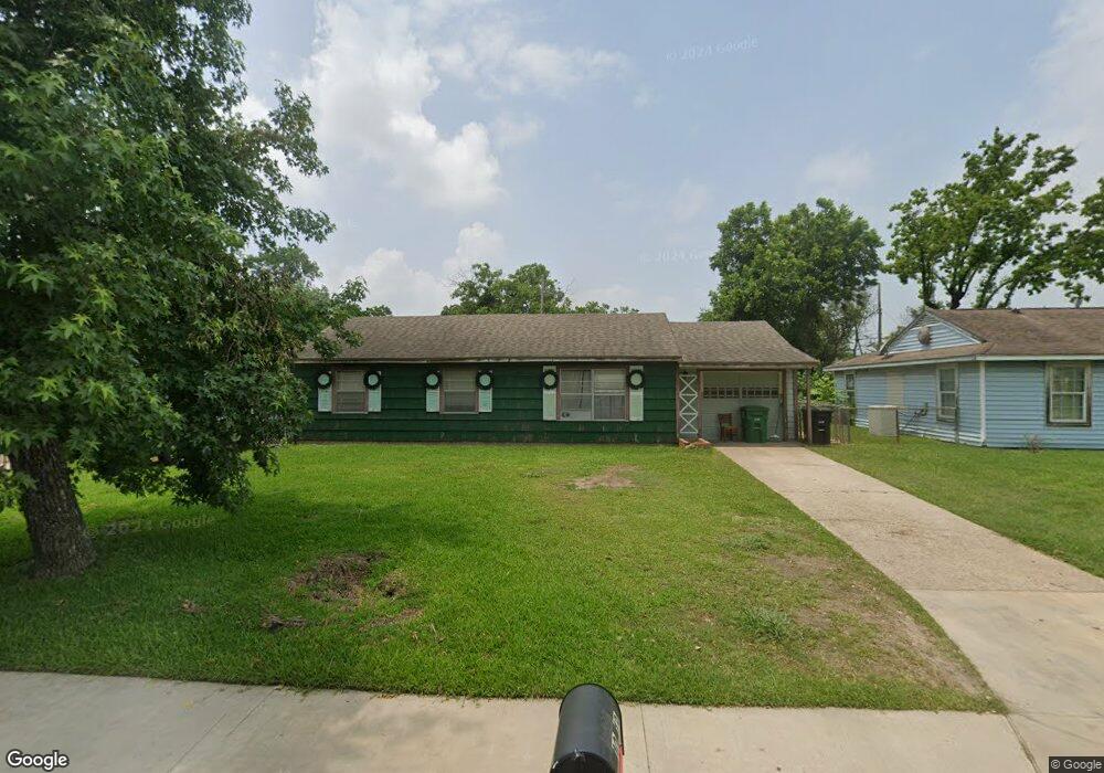 10913 Bentley St, Houston, TX 77093 - photo 1