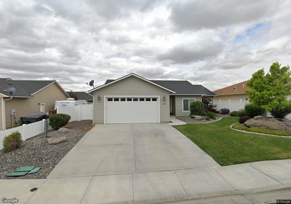 1907 SW 1st St, Pendleton, OR 97801 - photo 1