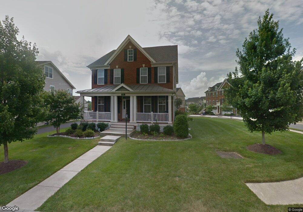 43162 Mitcham Square, Ashburn, VA 20148 - photo 1