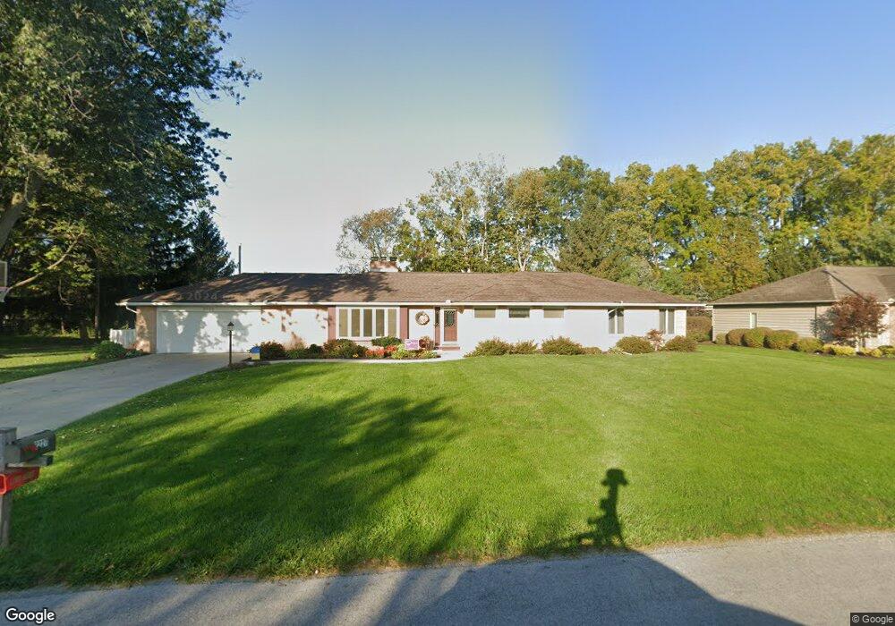 2220 Seneca Dr, Lima, OH 45806 - photo 1