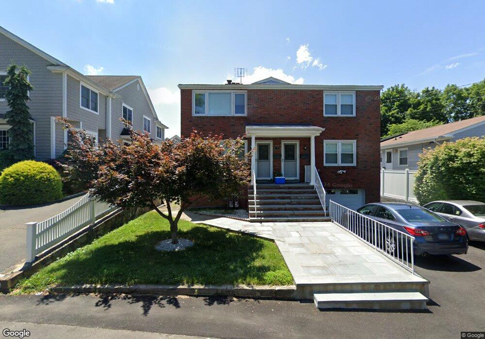 10 Rippowam Rd, Cos Cob, CT 06807 - photo 1