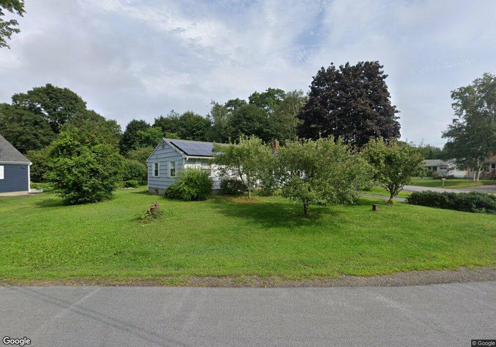 2 Robin Glen Rd, Stratham, NH 03885 - photo 1